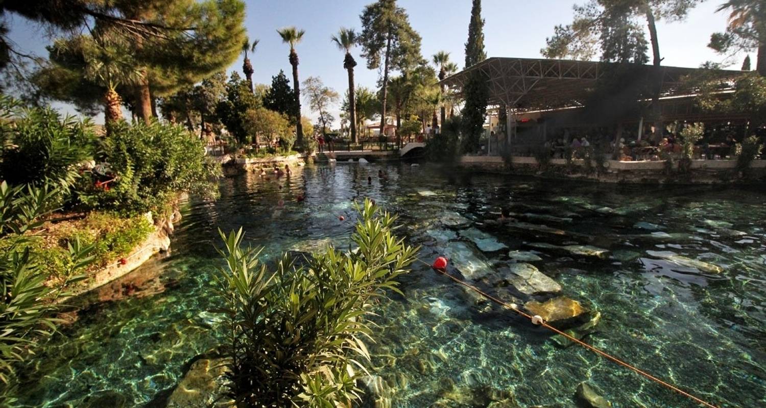 Cultural Türkiye - Pamukkale White Travertine Terraces